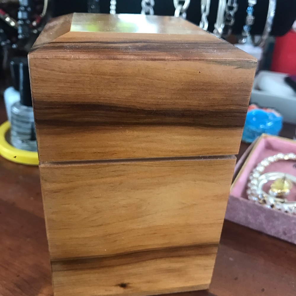 Wood box